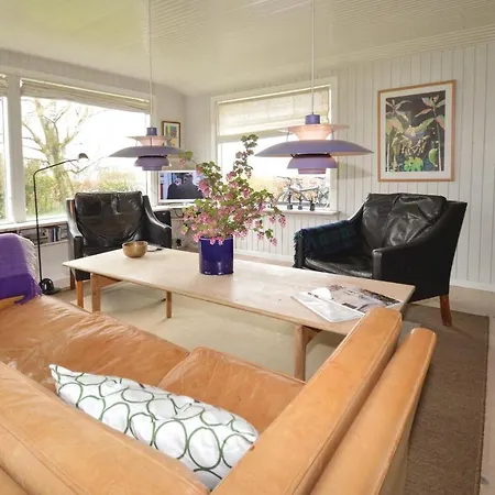 Three-bedroom In * Bogø By